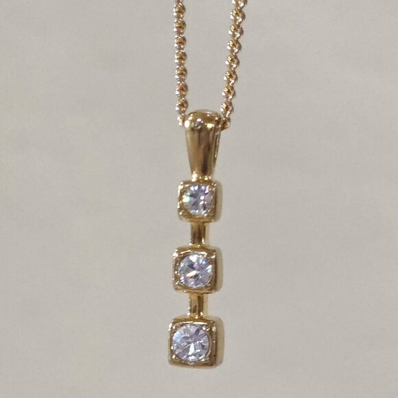 Beautiful Gold Finish Graduated Three Stone Pendant on Gold Finish Chain - Picture 6 of 16